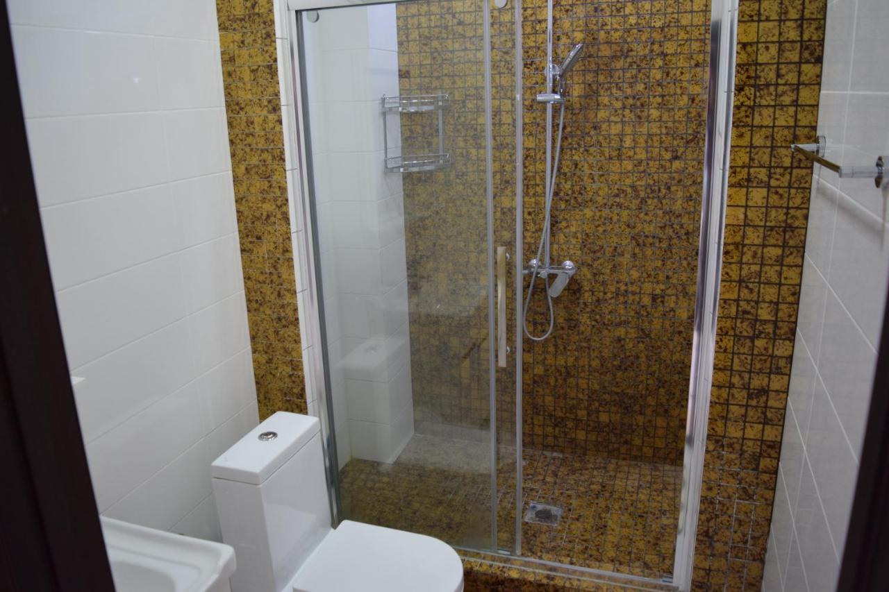 Studio Boutique Apartment Bisjkek Buitenkant foto