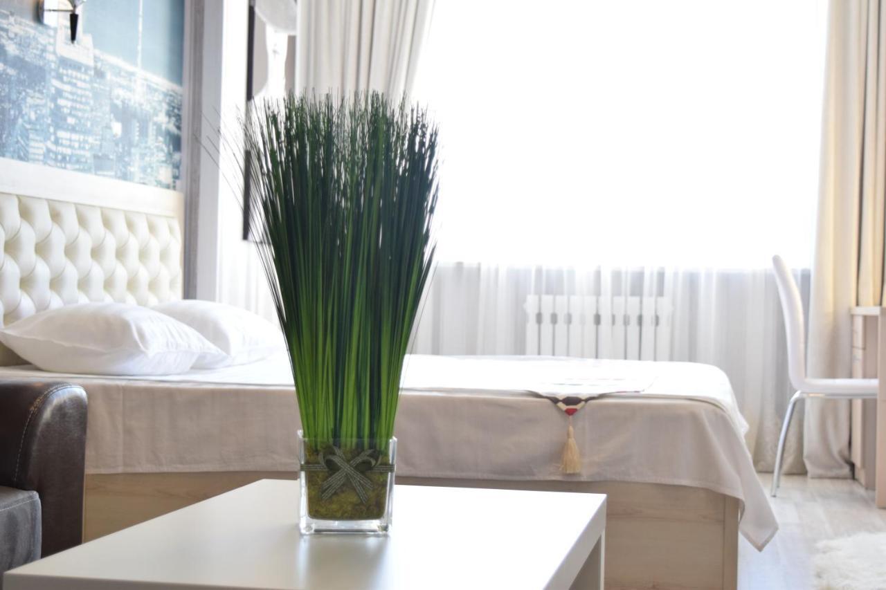 Studio Boutique Apartment Bisjkek Buitenkant foto